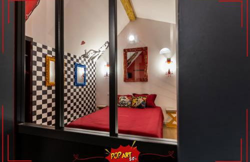 LOFT "POP ART 50's" Idéal PRO - Écran cinéma rétroprojecteur - WIFI Fibre - Borne arcade de jeu - Centre Ville - Foto 11