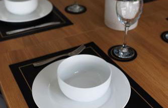 Flatzy - Prime City Apartment with Free Parking & Ping Pong Table - Foto 9