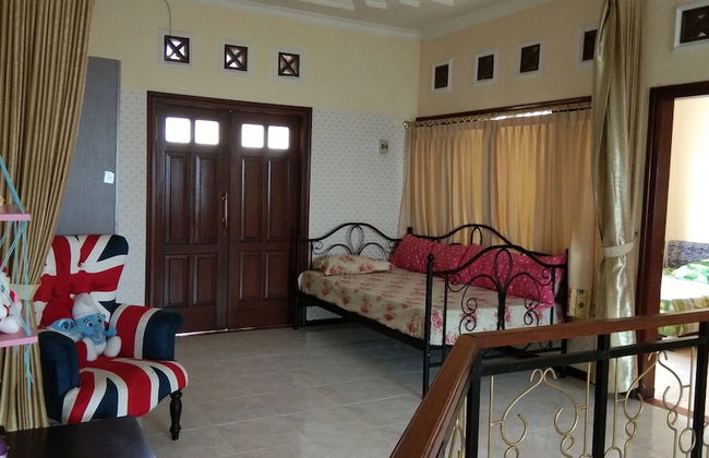 Villa Agro Kusuma Batu Malang - Foto 19