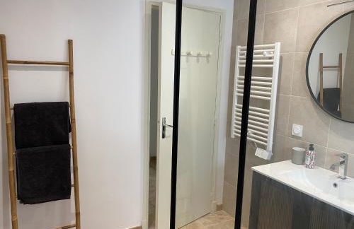 Confortable T2 avec jardin aménagé - Foto 13