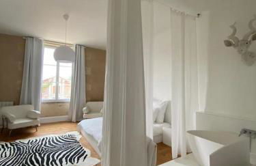 Château Bernon Gite 15 Personnes - piscine et SPA - Foto 35