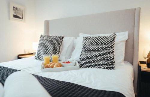 5 Bed Family Home- Free Parking - Foto 38