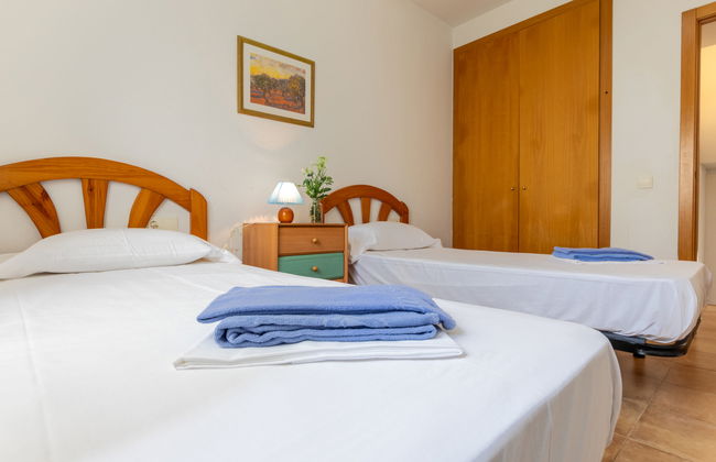 3 bedroom House in Salou with swimming pool and garden - Photo 17