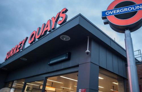 Entire Penthouse with Balcony & Canary Wharf Views - Foto 19