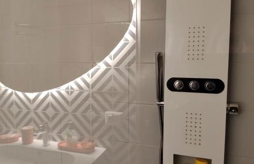 Dream lake PANORAMA, car garage in the center of Varenna - Foto 12