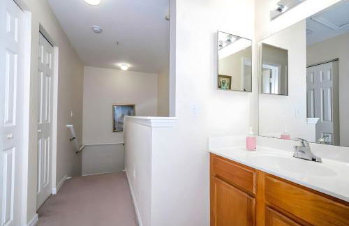 Charming 4-Bedroom Home in Venetian Bay 2208SV - Foto 18