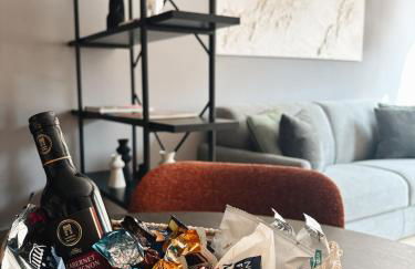 Twentythree Luxury Apartment - Photo 13