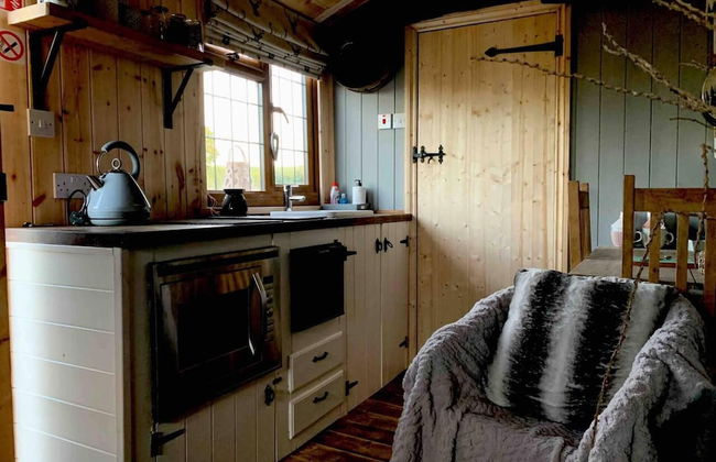 Cute and Cosy Shepard hut With Wood Fuel hot tub - Foto 6