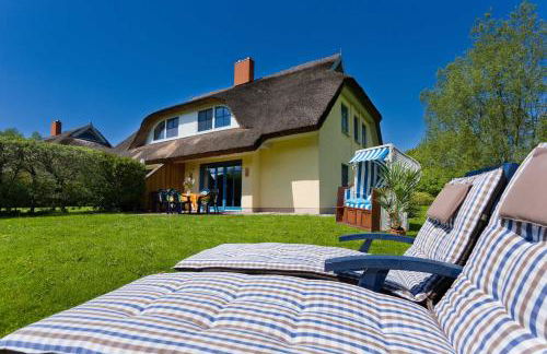 Reetdachhaus Eibe 2, Kaminofen, Sauna, 8 Personen, W-Lan - Foto 3