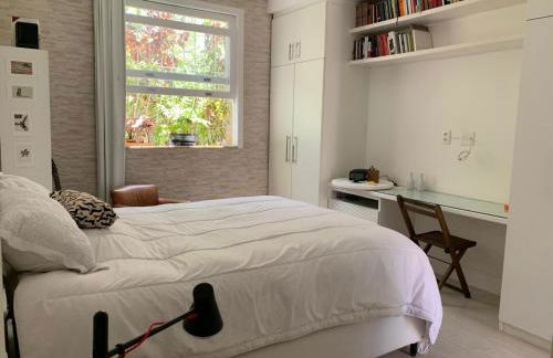 Linda casa em condominio - Foto 14