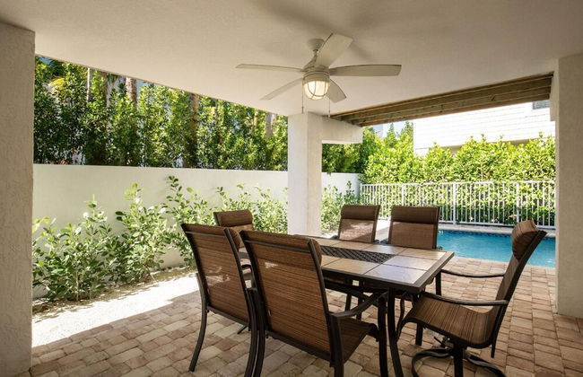 1 Beautiful 4 Bed 3 Bath Pool Home w Free Dock - Foto 22