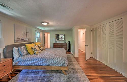 Chic House with Private Dock on Lake Hartwell! - Foto 30