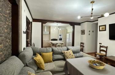 Spacious villa with private pool in Villamartin - Foto 28