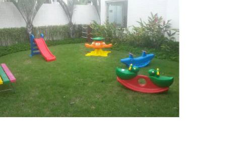 Apto pé-na-areia em Bertioga - Indaia Home Club - Foto 22