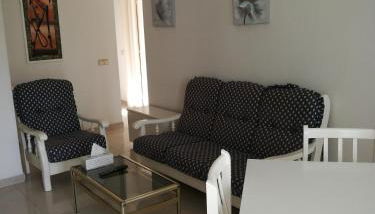 Apartamento para 4 personas con piscinas - Foto 3