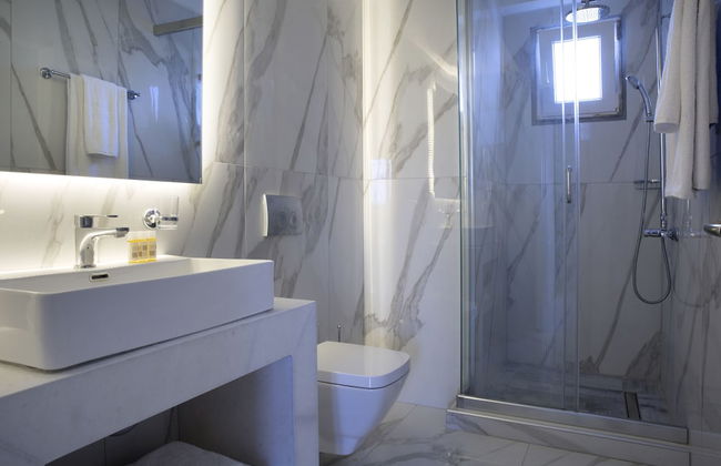 Maggana Residence - Photo 19