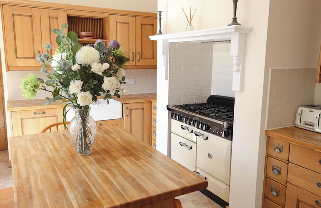 JOIVY Greenknowes Farmhouse Retreat 7 Bed With Hot Tub And Bar - Foto 10