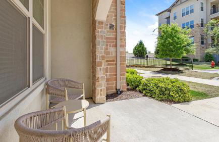 Landing Stylish 2BD Clubhouse Courtyard - Foto 17