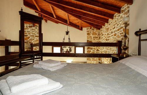 Annousa's House & Studios - Photo 26