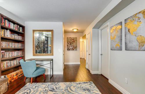 Theater Room and Fire Pit Anchorage Family Retreat - Foto 17