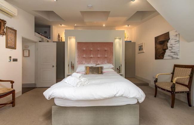 Classic Hammersmith Home by Ravenscourt Park by Underthedoormat - Foto 7