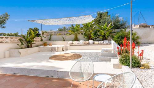 Villa Caliza in Cunit with Private Pool and large garden - air conditioning in bedroom - Photo 4