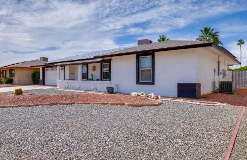 Walk to Golf Club Sun City Home with Private Pool! - Foto 30