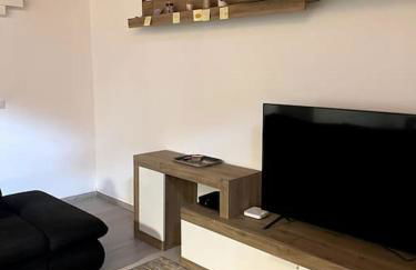 Immense Secret Cave - Foto 15