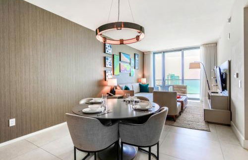 Ocean & City Views l Luxury Beachfront Condo - Photo 24