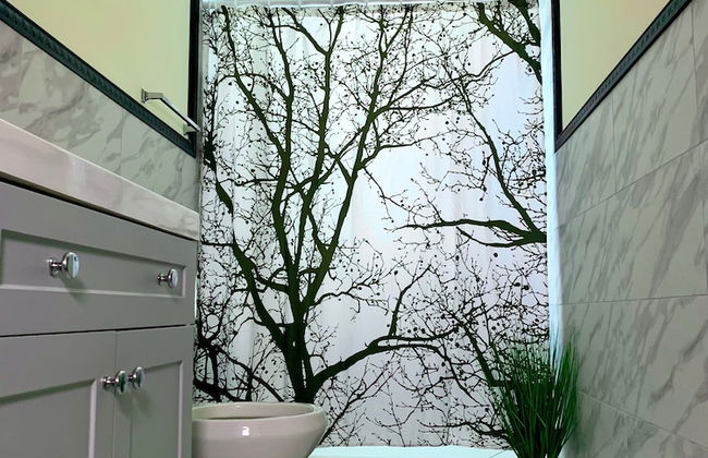 The Iron Scow - With Private Yard & Parking, Near Falls & Casino by Niagara Hospitality - Foto 17