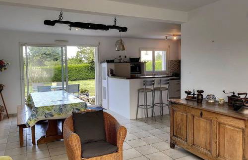 204 - Maison familiale au calme avec grand jardin - Foto 16