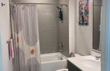 central located Modern west Midtown suite - Foto 6