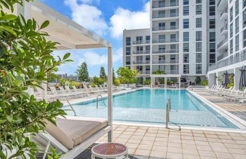 Miami Skyline Residences by Untitled Stay - Photo 14