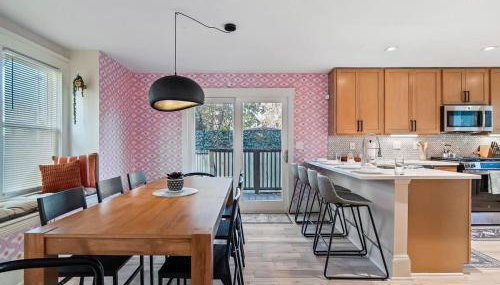 Cleveland Escape - Hot Tub - Karaoke Machine - Sleeps 12 - Foto 4