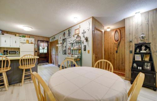 Smoky Mtn Hideaway Screened Porch and Fire Pit - Foto 7