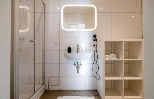 janu-homes - 2 Zimmer Apartment - 5 Betten, Schlossblick vom Römer - Photo 8