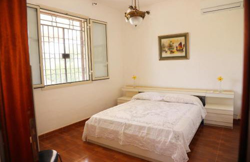 Villa con Giardino di 2000mq al Plemmirio - 400m dal Mare - Foto 9