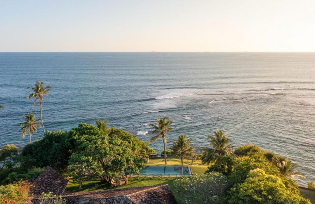 Elevated Family Beach Villa Overlooking Surf Break - Foto 1