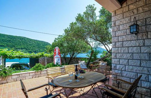 Lovely Home In Ston With Wifi - Photo 19