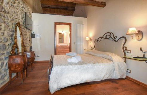 4 Bedroom Beautiful Home In Fivizzano - Foto 26