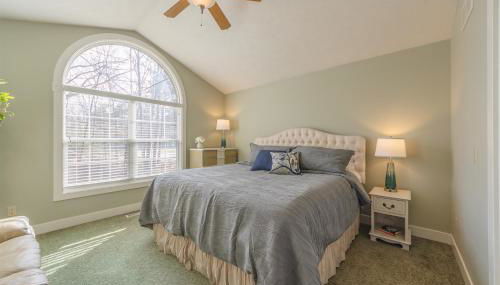 Bed & Birdie - New Vacation Rental - Close to golf course & downtown - Foto 4