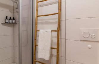 GoldStück Apartment I Balkon I WLAN I Stellplatz - Foto 8