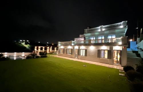 The White House Beach Villa - Foto 4