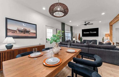 Sleeps 16 - Roof Top - Game Room - Pet Friendly - Foto 13