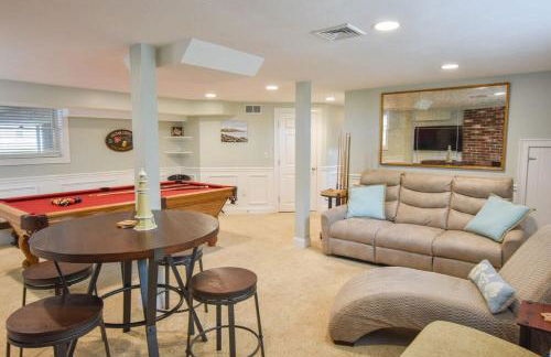 Walk to Bass River Beach Game Room! - Foto 24