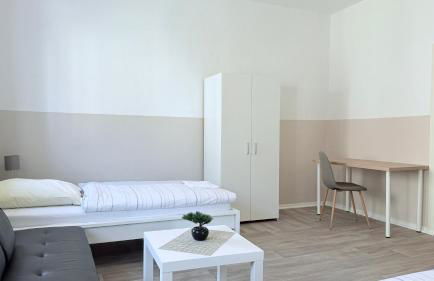 Komfortable Apartments Neumünster Zentrum perfekt für Beruf & Handwerk - Photo 3