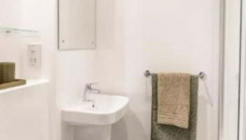 Bright & Spacious Mid-Level Studio at Briggate Studios Leeds City Centre - Foto 4