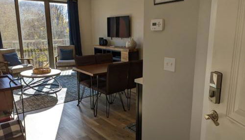 Spacious Condo Downtown Traverse City - Foto 3