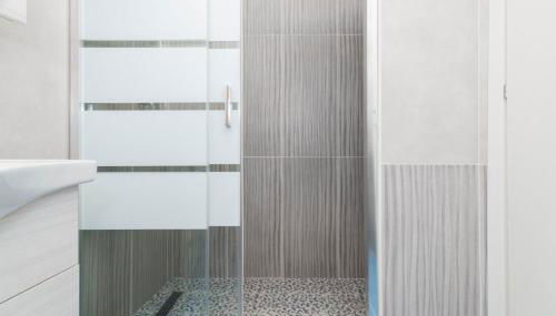 Molino Lounge Express 20' da Milano e Malpensa - Photo 5, Shower