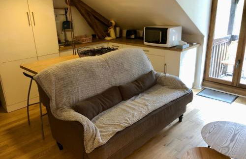 Appartement Cosy 600m Gare - étage 3 - balcon et calme - TV - wifi - Foto 14